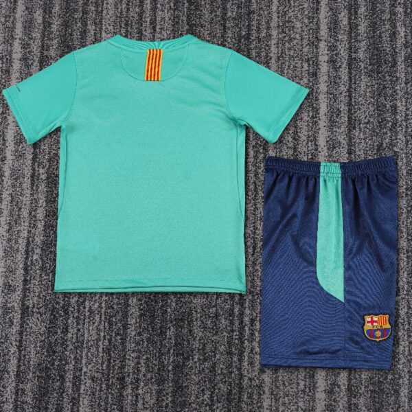 kids Barcelona 2010/11 away - Image 3