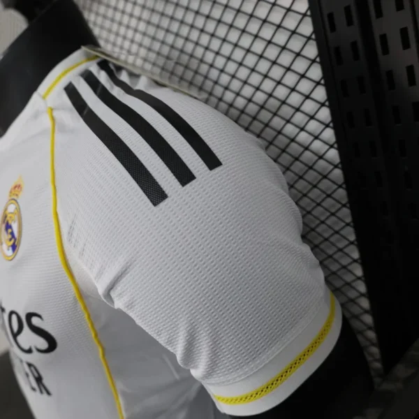 2025/26 Real Madrid Home Soccer Jersey Player Version - Image 6