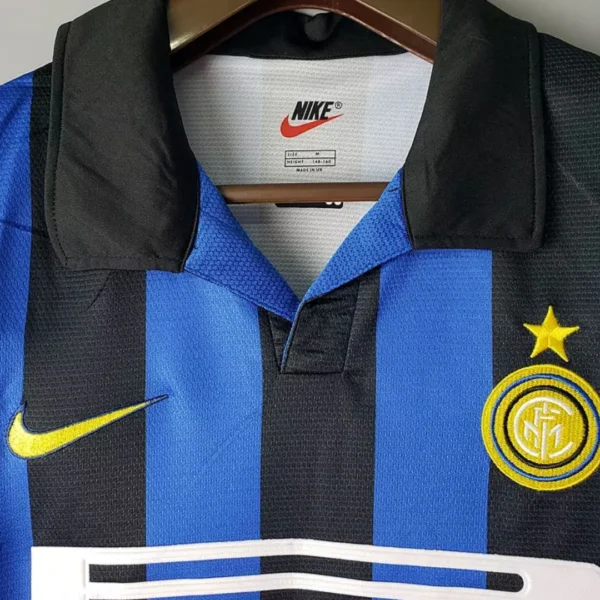 1998/99 Retro Inter Milan Home Soccer Jersey - Image 4