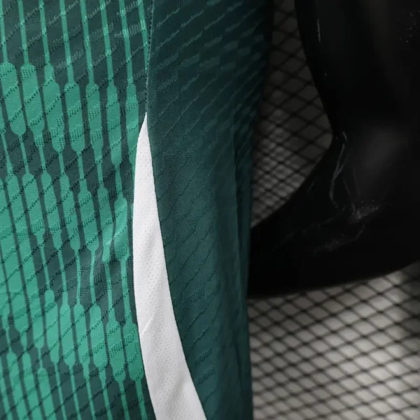 2024 Italy Special Edition Soccer Jersey Player Version Green - Image 7