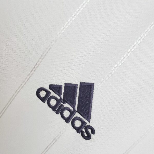 Retro 12/13 Real Madrid home - Image 4