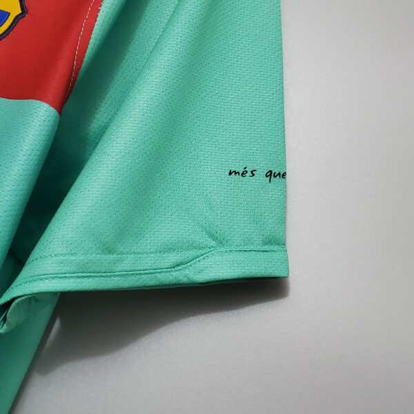 Retro Barcelona 10/11 away - Image 5