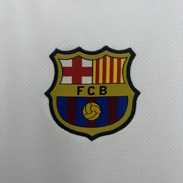 25/26 Barcelona joint edition - Image 3