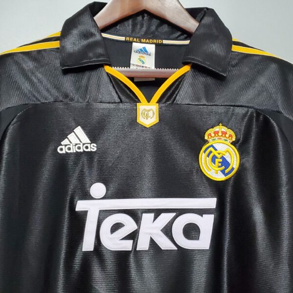 Retro Real Madrid 98/99 away - Image 2