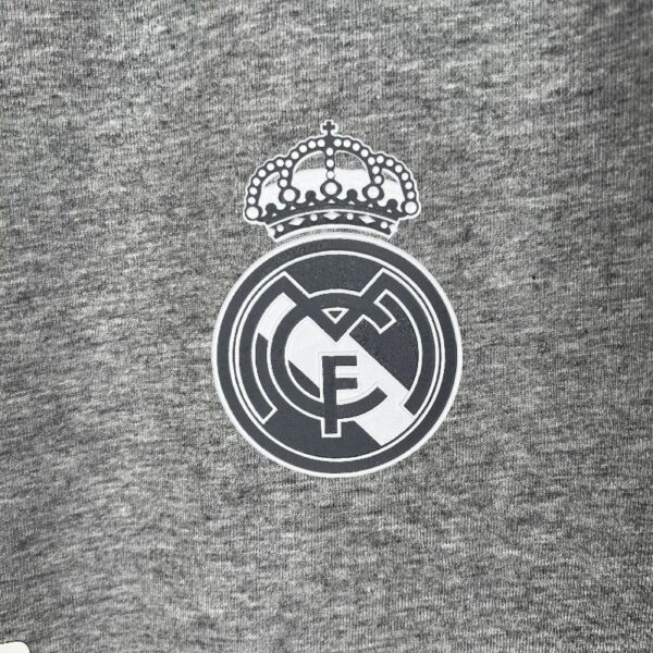 Retro Real Madrid 15/16 Away - Image 7