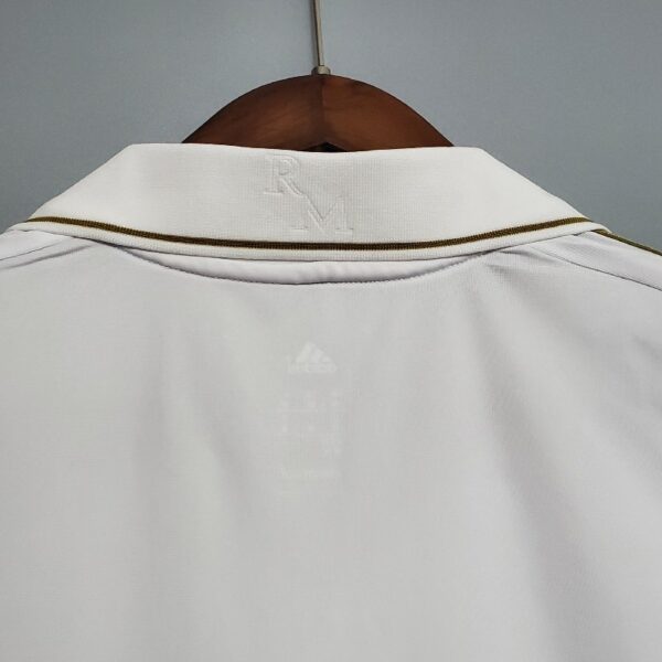 Retro Real Madrid 11/12 home - Image 7