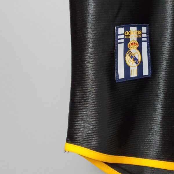 Retro Real Madrid 98/99 away - Image 5