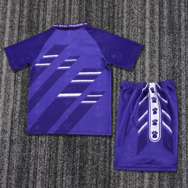kids Real Madrid 1994-96 away - Image 4