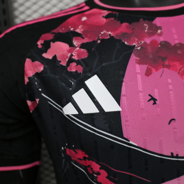 2025 Player Japan Special Edition Soccer Jersey Player Version a-011 - Image 6