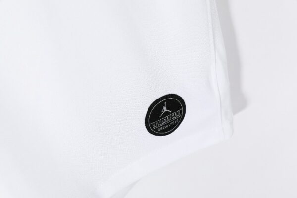 Paris 2018/19 Away Retro Soccer Jersey - Image 2