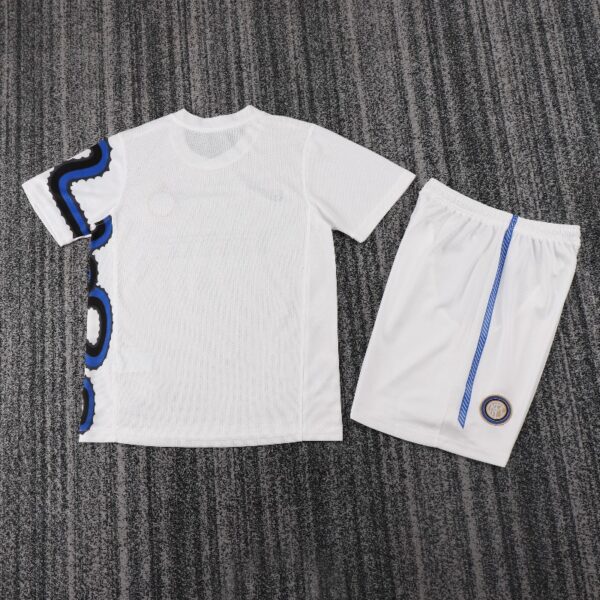 Kids Inter Milan 2010 away Soccer Jersey - Image 2