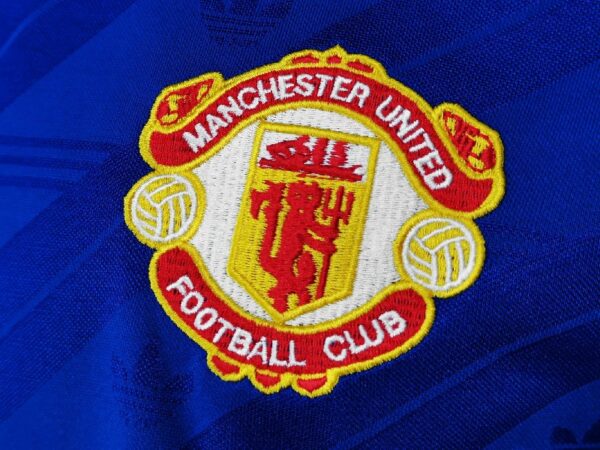 Manchester United 1986/88 third away Long Sleeve Retro Soccer Jersey - Image 4