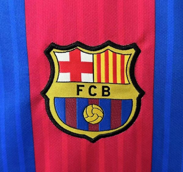 Retro long sleeve Barcelona 2016-17 home - Image 3