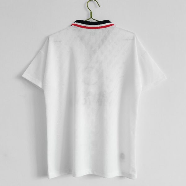 Manchester United 1996/97 away Retro Soccer Jersey - Image 4