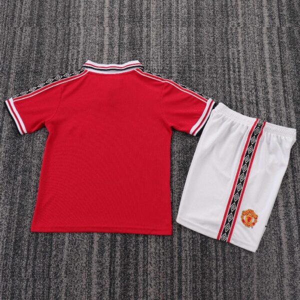 kids Manchester United 1998-99 home Soccer Jersey - Image 3