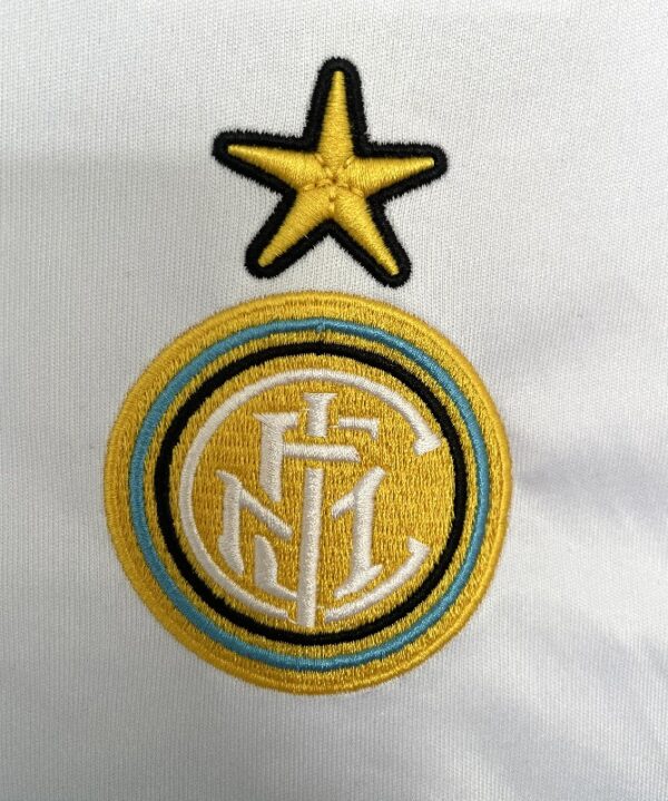 Inter Milan 1990-91 away Retro Soccer Jersey - Image 2