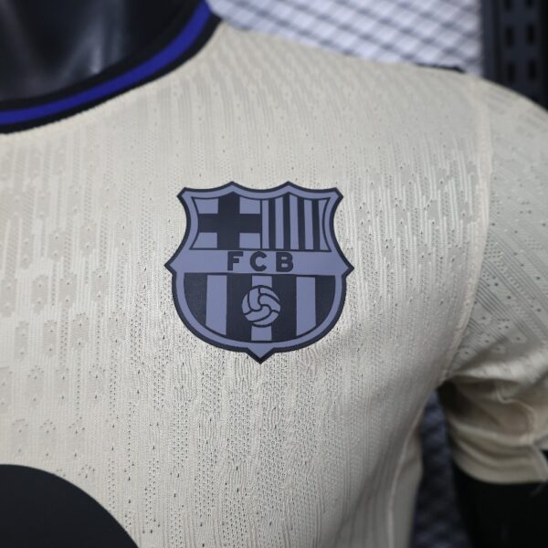 2025/26 Player Barcelona home X 09 - Image 3