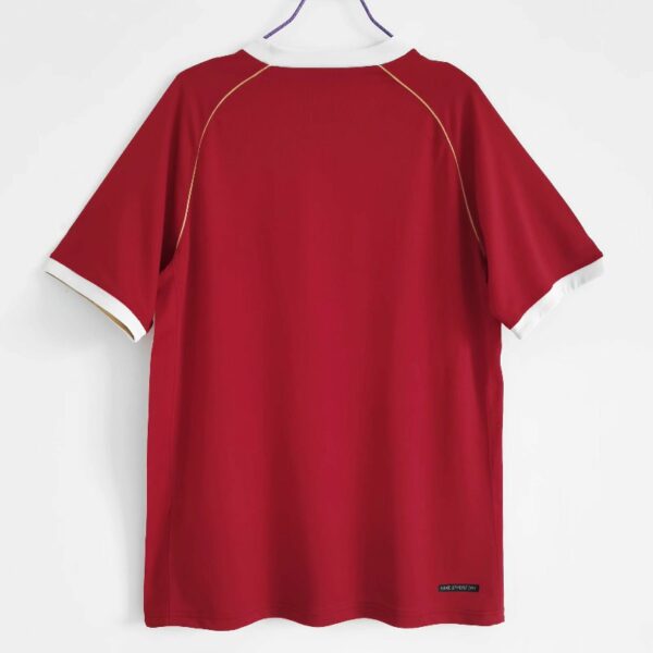 Manchester United 2006/07 home Retro Soccer Jersey - Image 4