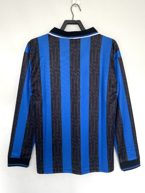 Inter Milan 1997-98 Home Long Sleeve Retro Soccer Jersey - Image 4