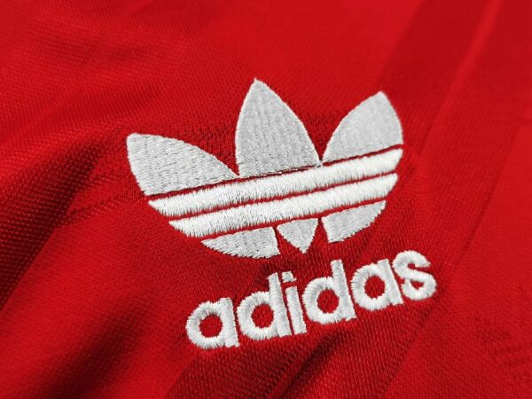 Manchester United 1986/88 home Retro Soccer Jersey - Image 3