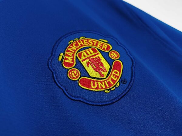 Manchester United 2008/09 third away Retro Soccer Jersey - Image 3