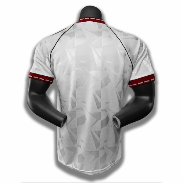Manchester United 1991 away Retro Soccer Jersey - Image 2