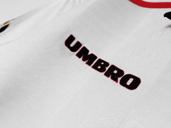 Manchester United 1998/99 away Retro Soccer Jersey - Image 4